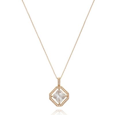 Gold tone necklace with princess pendant